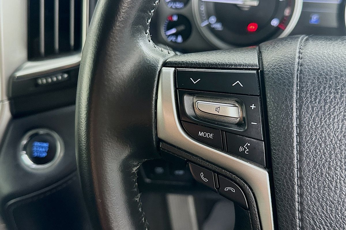 2019 Toyota Landcruiser Sahara VDJ200R