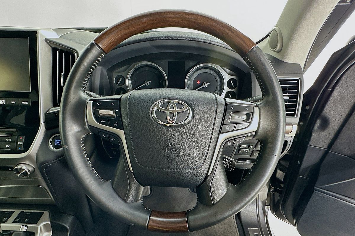 2016 Toyota LANDCRUISER SAHARA (4x4) VDJ200R MY16