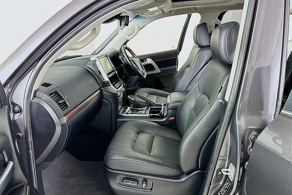 2016 Toyota LANDCRUISER SAHARA (4x4) VDJ200R MY16
