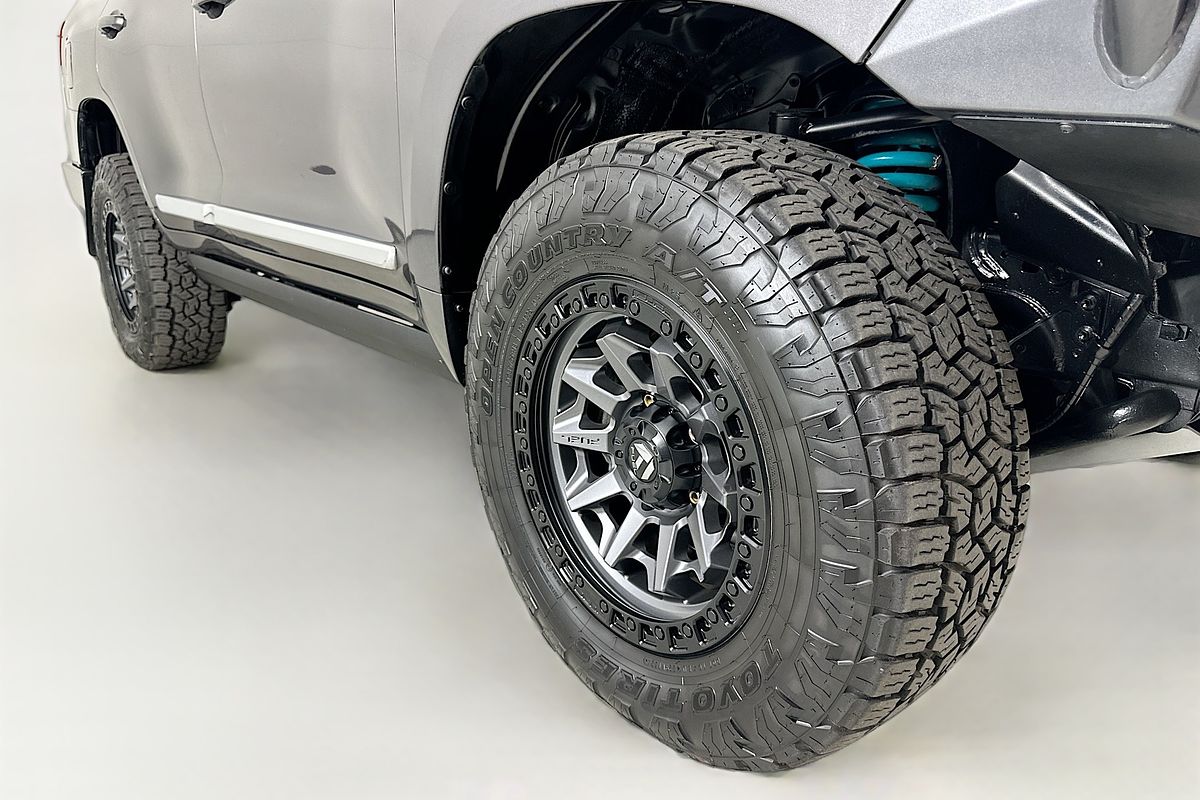 2017 Toyota LANDCRUISER SAHARA (4x4) VDJ200R MY16