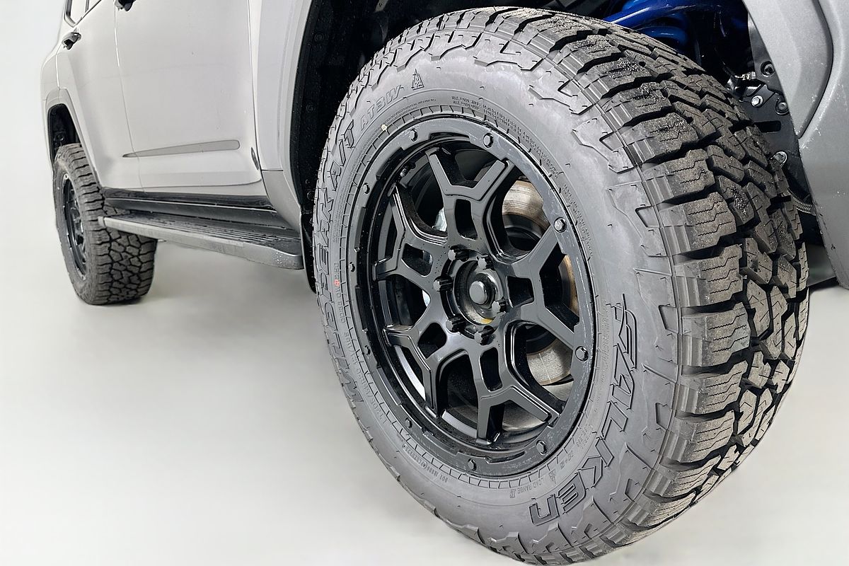 2024 Toyota LANDCRUISER LC300 GR-S (4x4) FJA300R