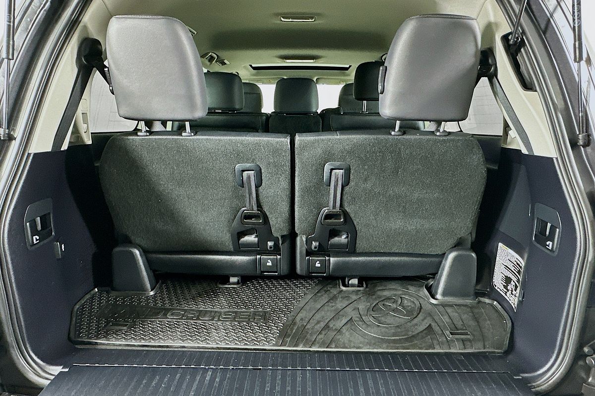 2019 Toyota Landcruiser Sahara VDJ200R