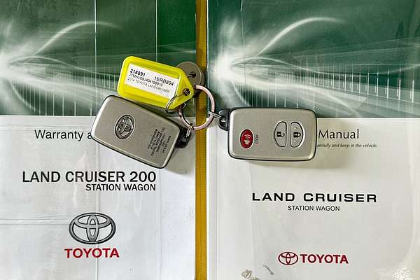 2014 Toyota LANDCRUISER GXL (4x4) VDJ200R MY13