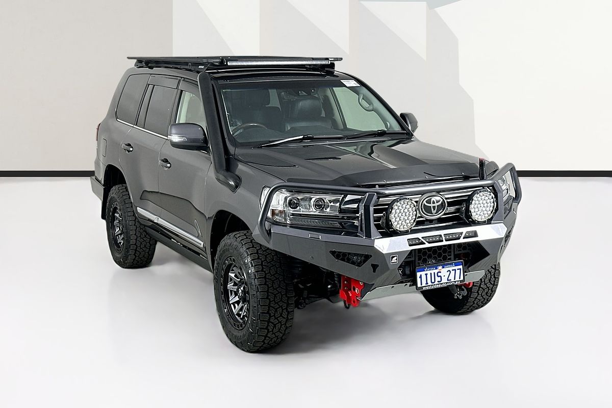 2017 Toyota LANDCRUISER SAHARA (4x4) VDJ200R MY16