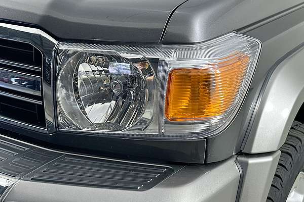 2016 Toyota LANDCRUISER GXL (4x4) VDJ79R MY12 UPDATE 4X4