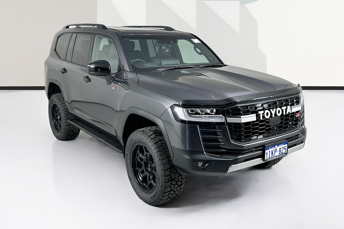 2024 Toyota LANDCRUISER LC300 GR-S (4x4) FJA300R