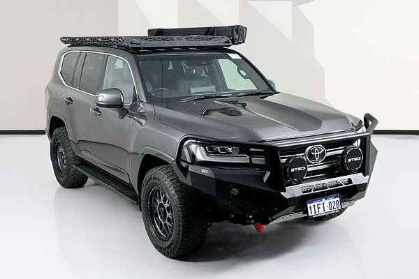 2022 Toyota Landcruiser LC300 VX (4x4) FJA300R