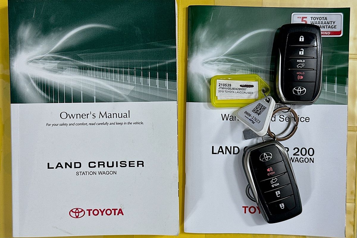 2019 Toyota Landcruiser Sahara VDJ200R