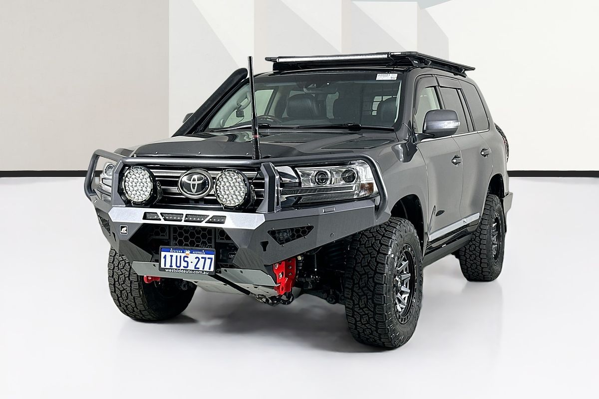 2017 Toyota LANDCRUISER SAHARA (4x4) VDJ200R MY16