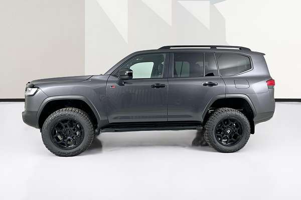 2024 Toyota LANDCRUISER LC300 GR-S (4x4) FJA300R