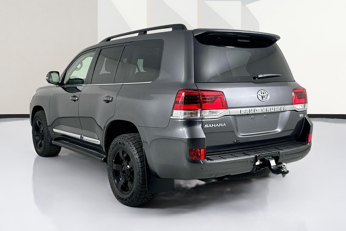 2019 Toyota Landcruiser Sahara VDJ200R