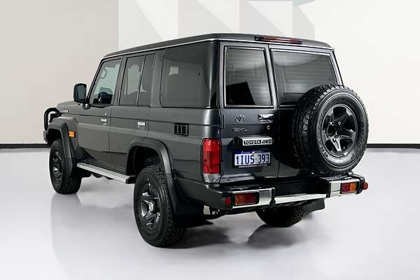 2023 Toyota LANDCRUISER 70 SERIES LC76 GXL VDJL76R
