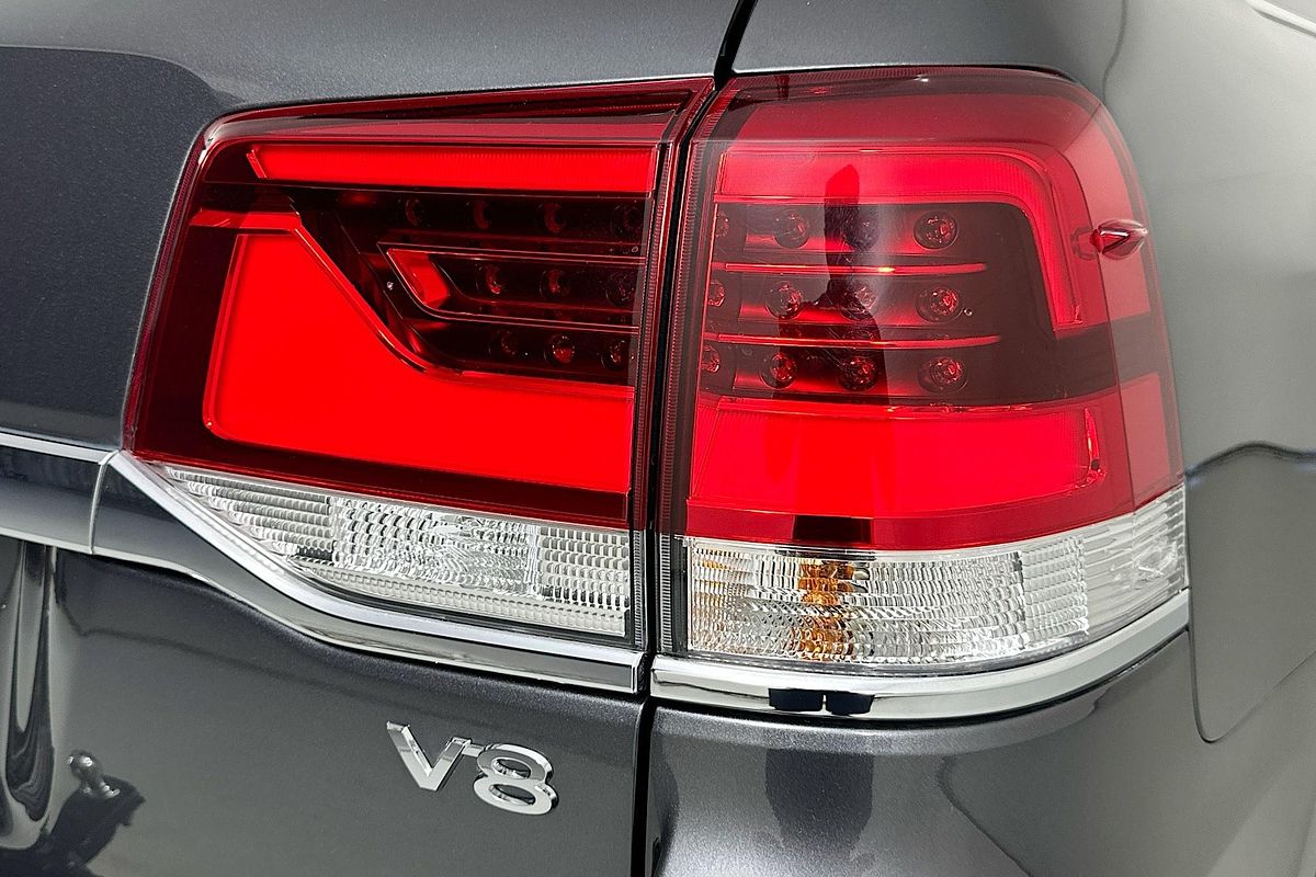 2019 Toyota Landcruiser Sahara VDJ200R