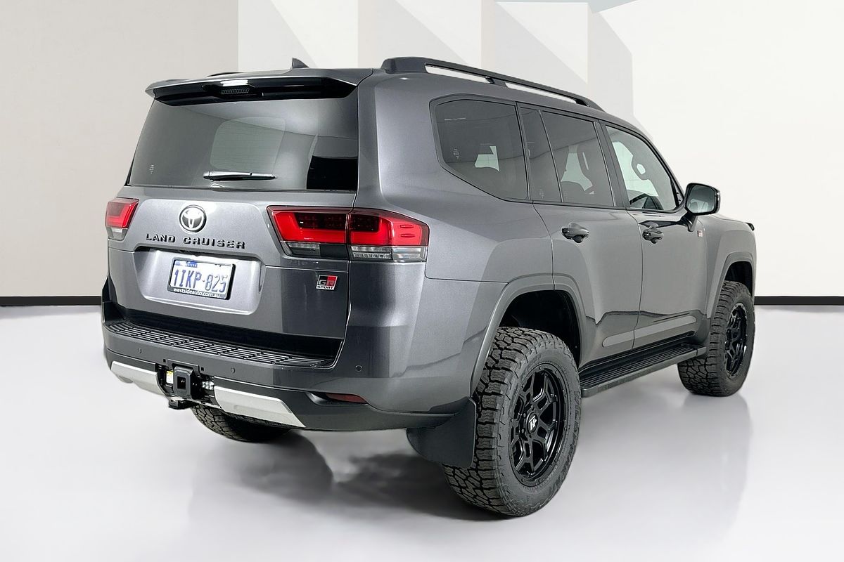 2024 Toyota LANDCRUISER LC300 GR-S (4x4) FJA300R