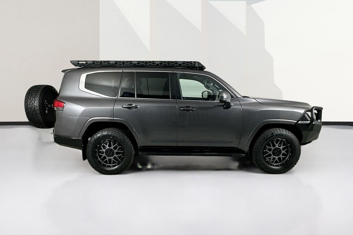 2022 Toyota Landcruiser LC300 VX (4x4) FJA300R