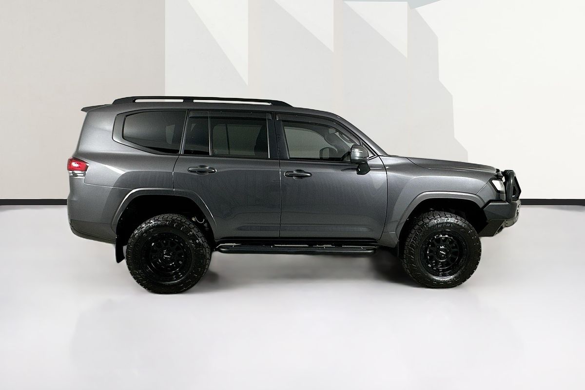 2021 Toyota LANDCRUISER LC300 VX (4x4) FJA300R