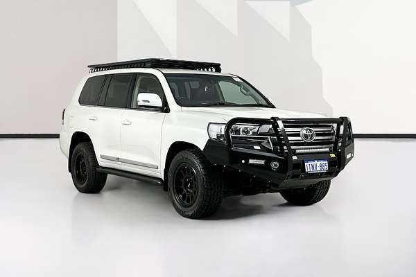 2019 Toyota LANDCRUISER LC200 SAHARA (4x4) VDJ200R