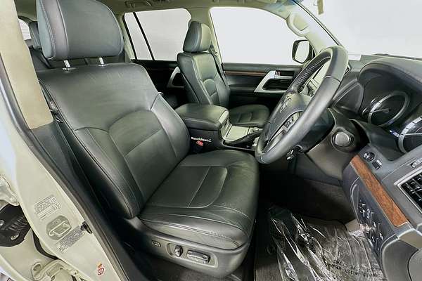 2018 Toyota LANDCRUISER LC200 VX (4x4) VDJ200R