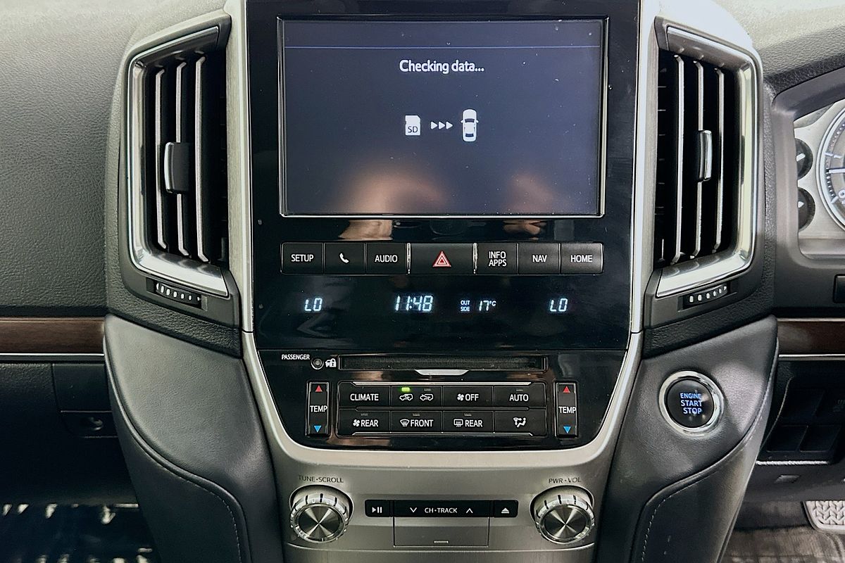 2018 Toyota LANDCRUISER LC200 VX (4x4) VDJ200R