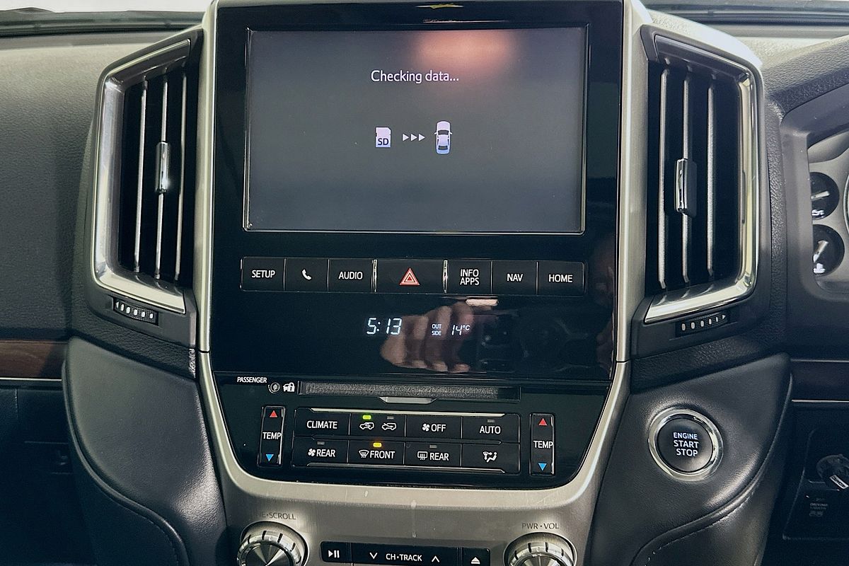2018 Toyota LANDCRUISER LC200 VX (4x4) VDJ200R