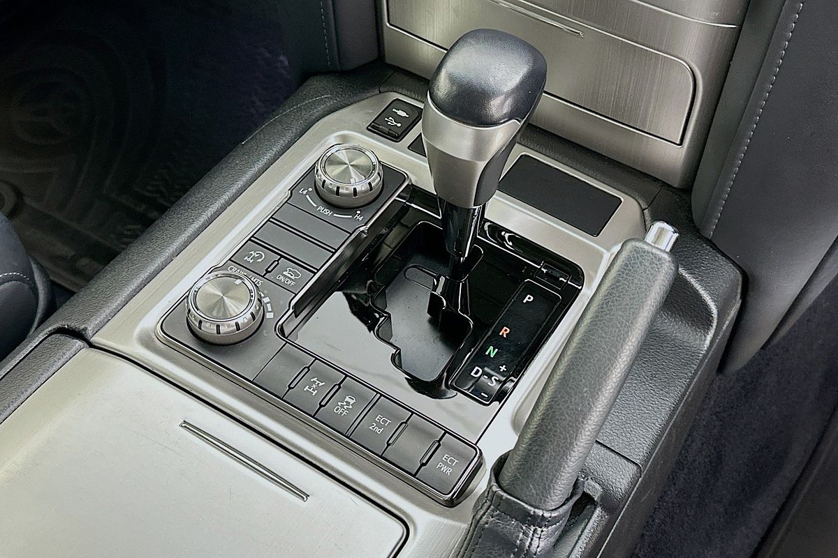 2018 Toyota LANDCRUISER LC200 VX (4x4) VDJ200R