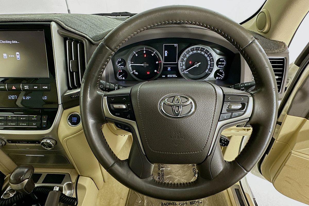 2016 Toyota LANDCRUISER VX (4x4) VDJ200R MY16