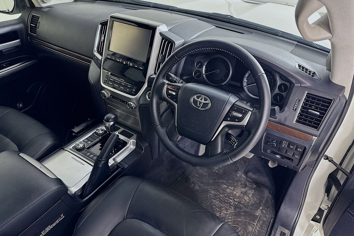 2018 Toyota LANDCRUISER LC200 VX (4x4) VDJ200R