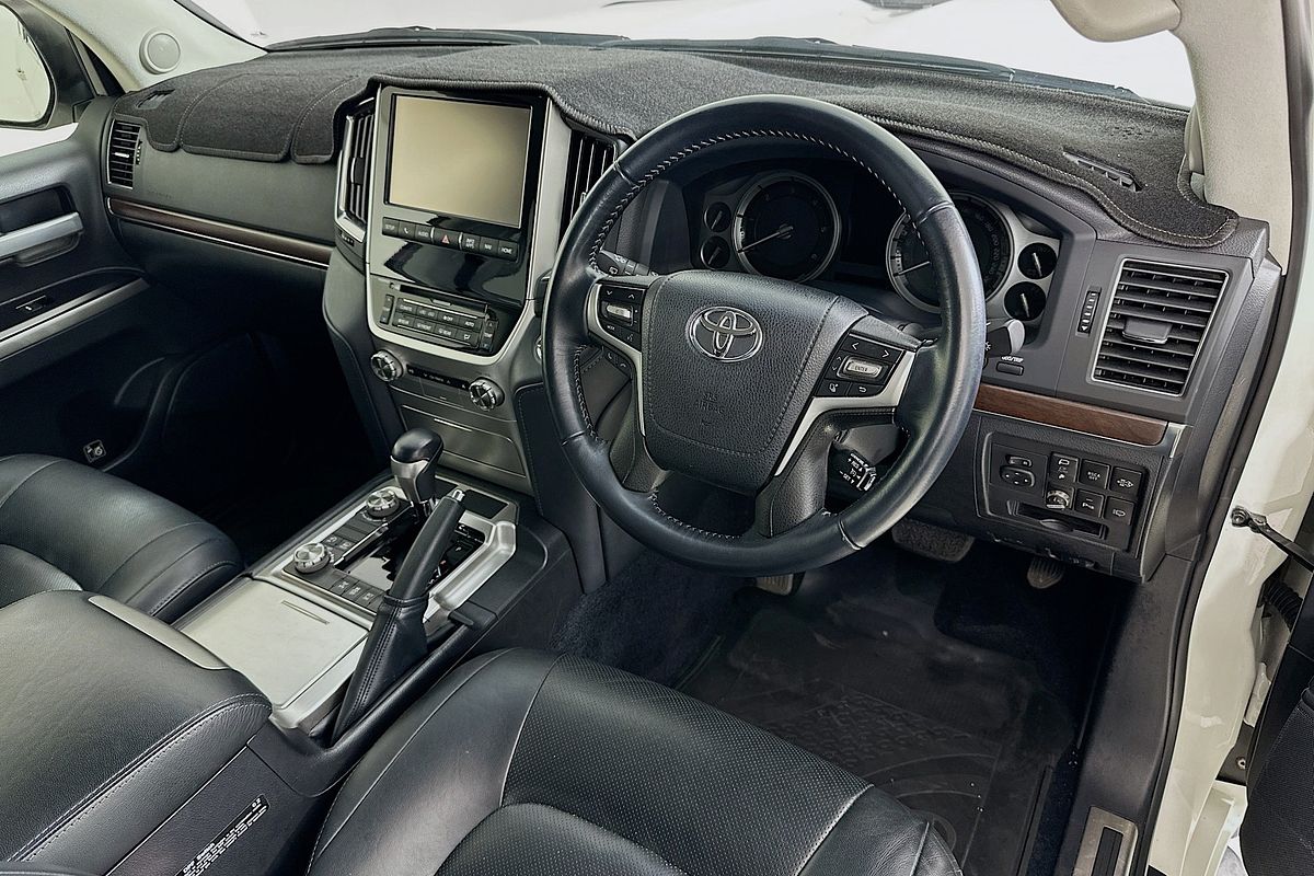 2018 Toyota LANDCRUISER LC200 VX (4x4) VDJ200R