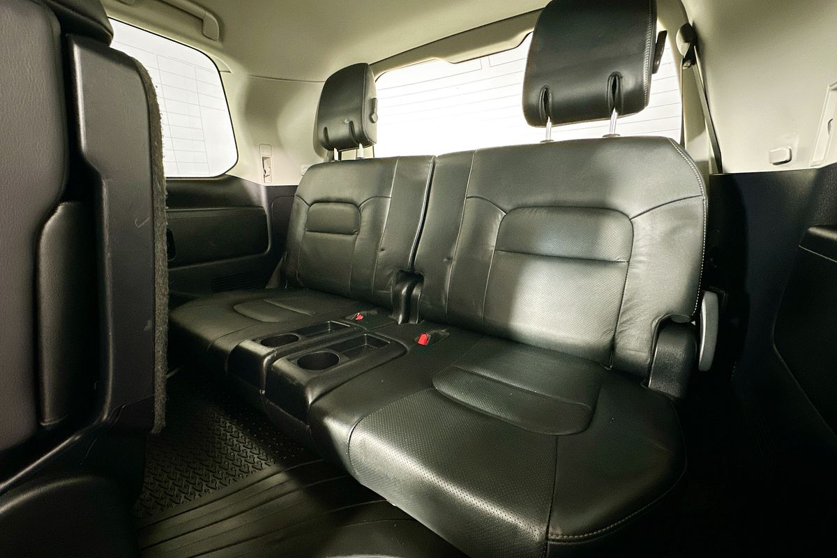 2019 Toyota LANDCRUISER LC200 SAHARA (4x4) VDJ200R