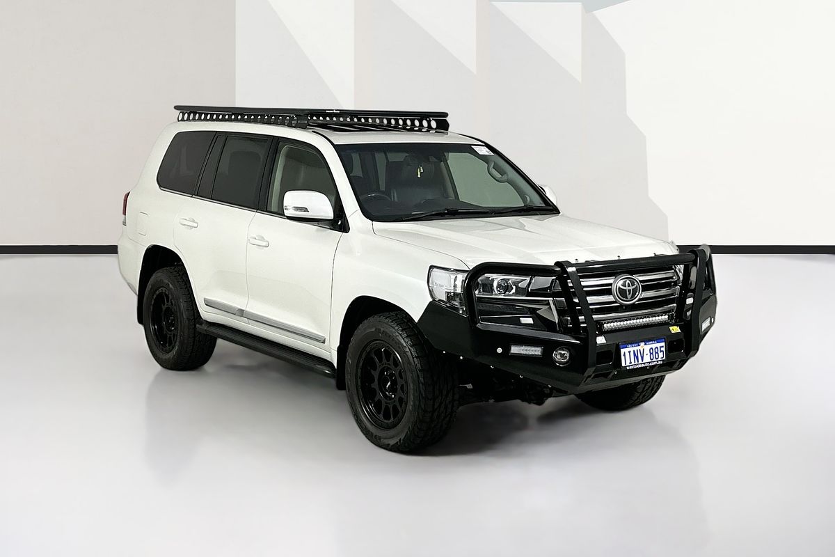 2019 Toyota LANDCRUISER LC200 SAHARA (4x4) VDJ200R