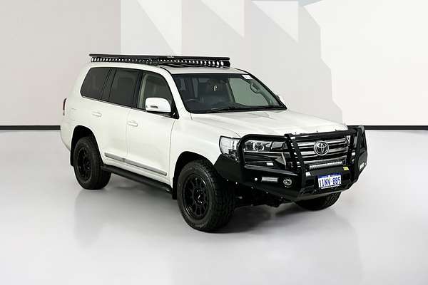 2019 Toyota LANDCRUISER LC200 SAHARA (4x4) VDJ200R