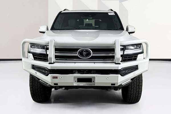 2023 Toyota LANDCRUISER VX FJA300R