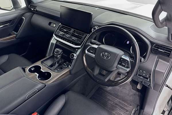 2023 Toyota LANDCRUISER VX FJA300R