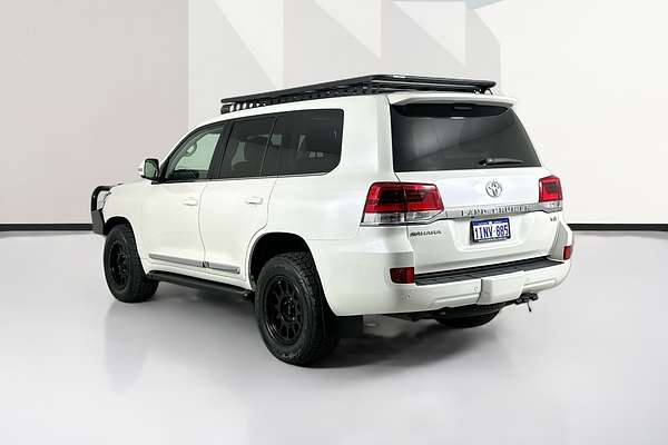 2019 Toyota LANDCRUISER LC200 SAHARA (4x4) VDJ200R