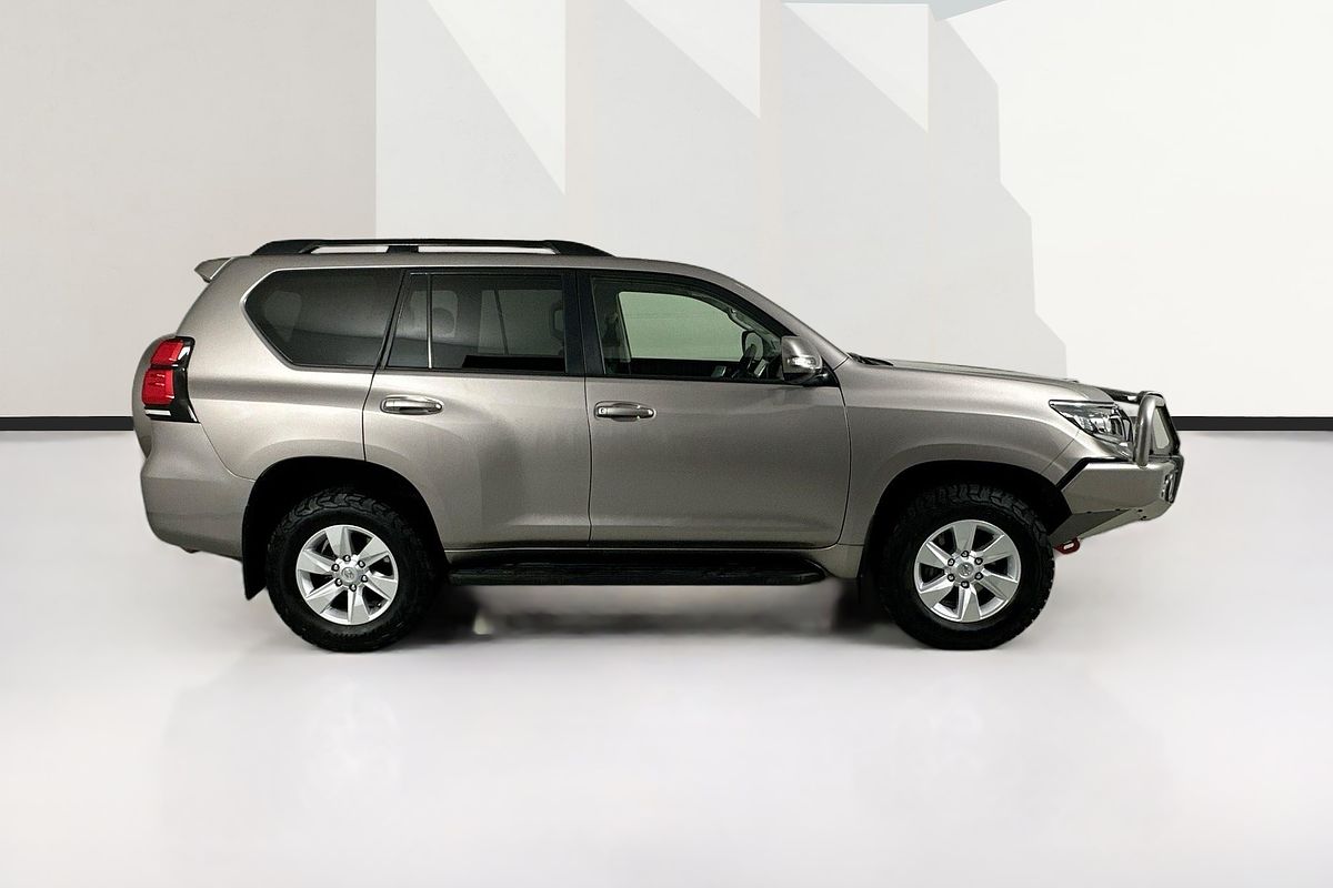 2021 Toyota LANDCRUISER PRADO GXL PREMIUM INTERIOR GDJ150R