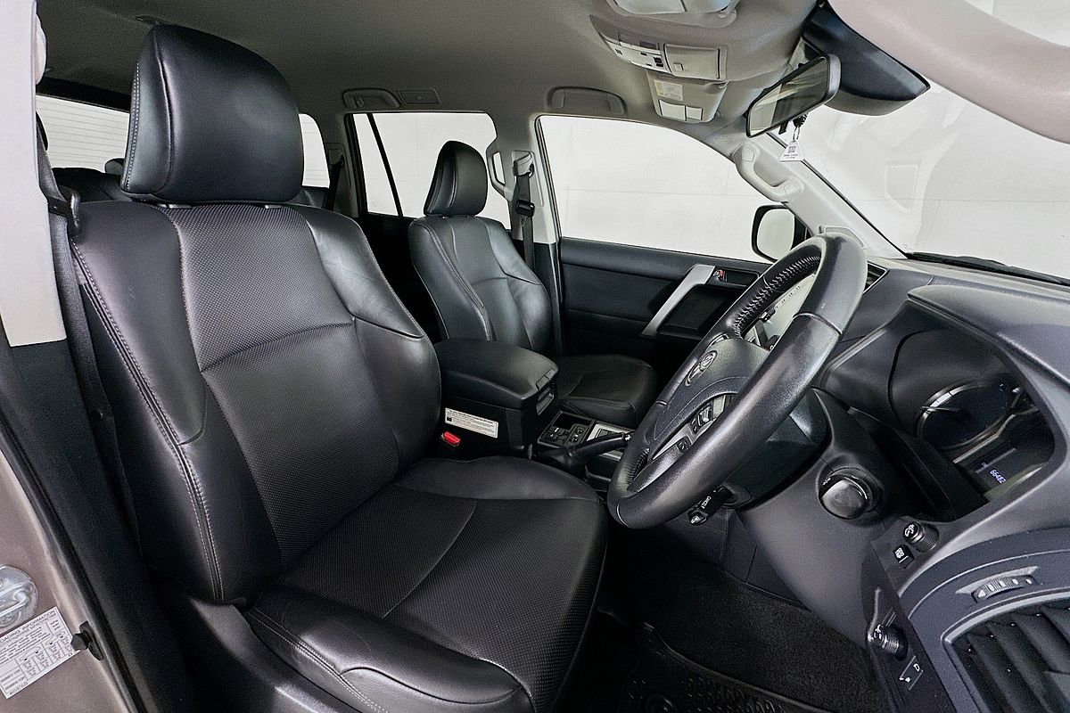 2021 Toyota LANDCRUISER PRADO GXL PREMIUM INTERIOR GDJ150R