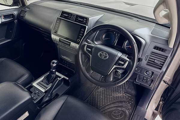 2021 Toyota LANDCRUISER PRADO GXL PREMIUM INTERIOR GDJ150R