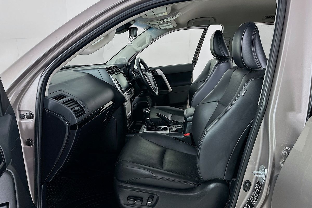 2021 Toyota LANDCRUISER PRADO GXL PREMIUM INTERIOR GDJ150R