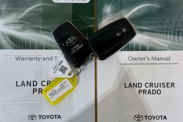 2021 Toyota LANDCRUISER PRADO GXL PREMIUM INTERIOR GDJ150R