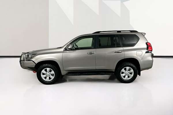 2021 Toyota LANDCRUISER PRADO GXL PREMIUM INTERIOR GDJ150R