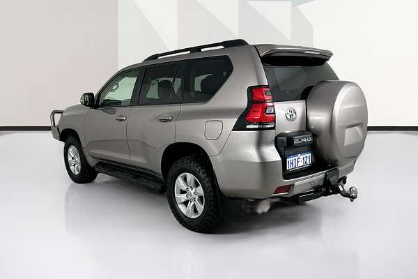 2021 Toyota LANDCRUISER PRADO GXL PREMIUM INTERIOR GDJ150R