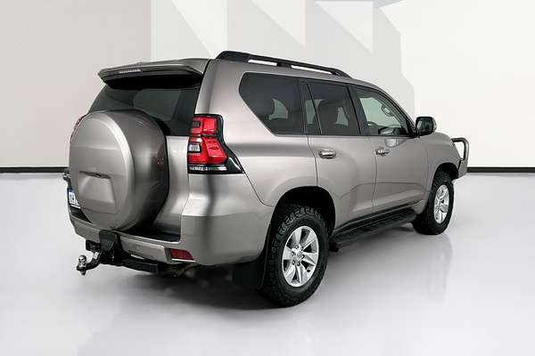 2021 Toyota LANDCRUISER PRADO GXL PREMIUM INTERIOR GDJ150R