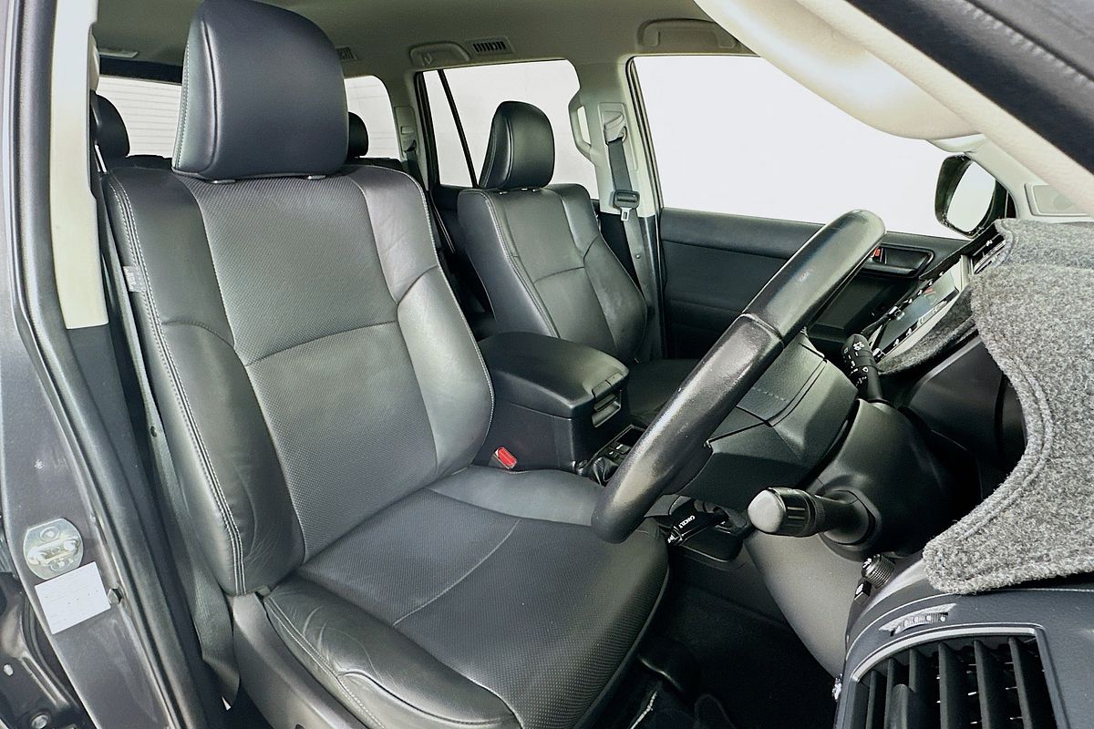 2022 Toyota LANDCRUISER PRADO GXL PREMIUM INTERIOR GDJ150R