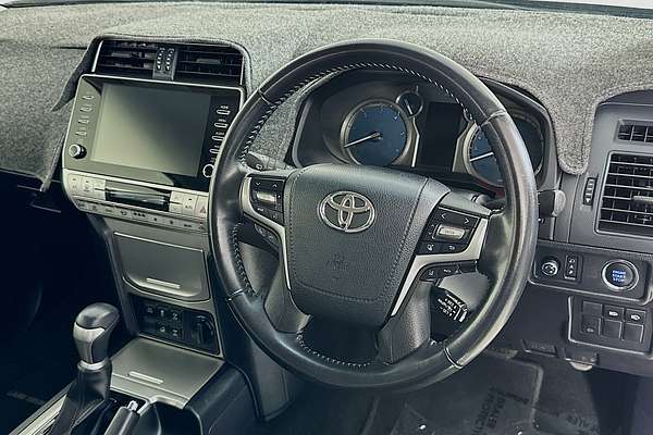2022 Toyota LANDCRUISER PRADO GXL PREMIUM INTERIOR GDJ150R