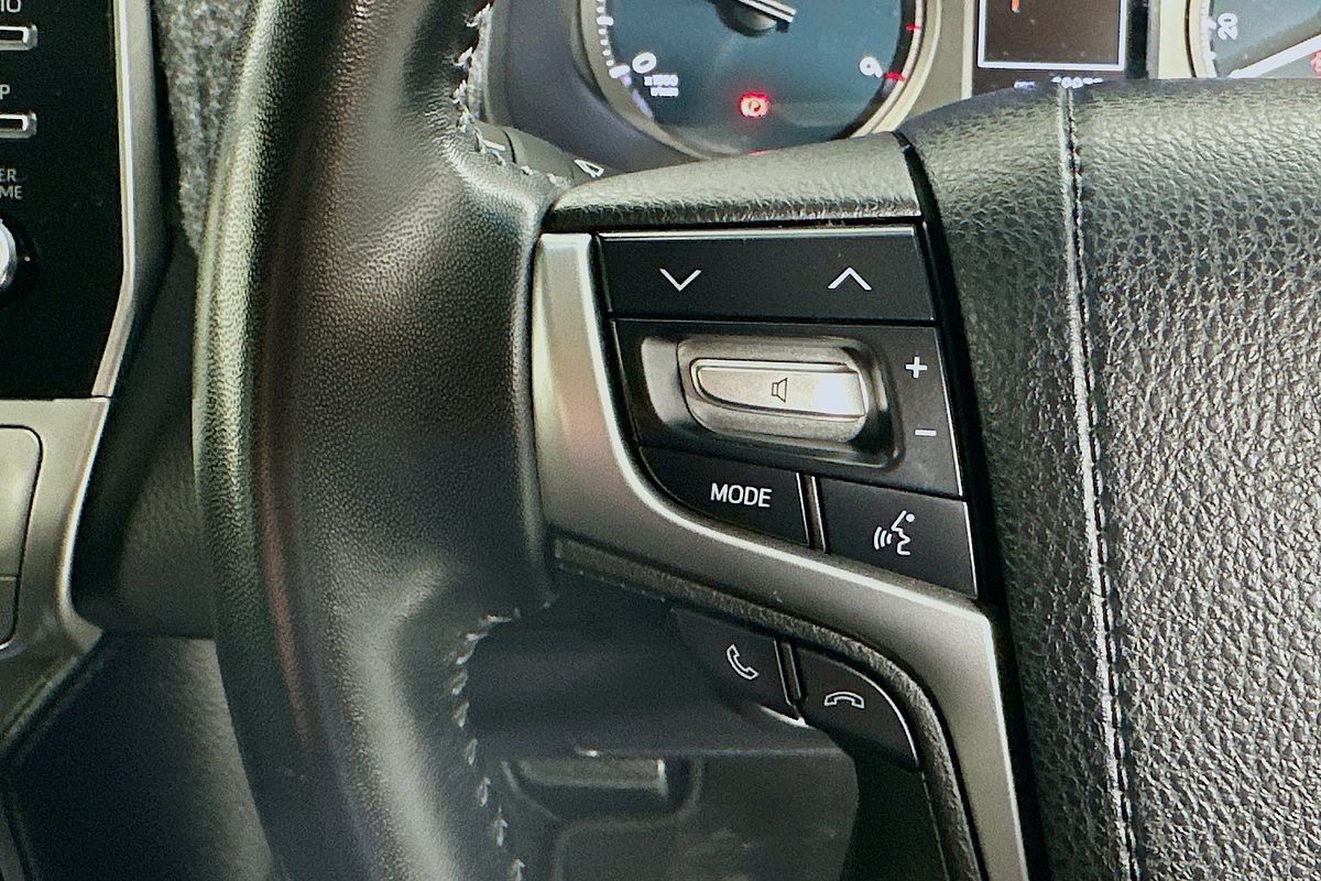 2022 Toyota LANDCRUISER PRADO GXL PREMIUM INTERIOR GDJ150R