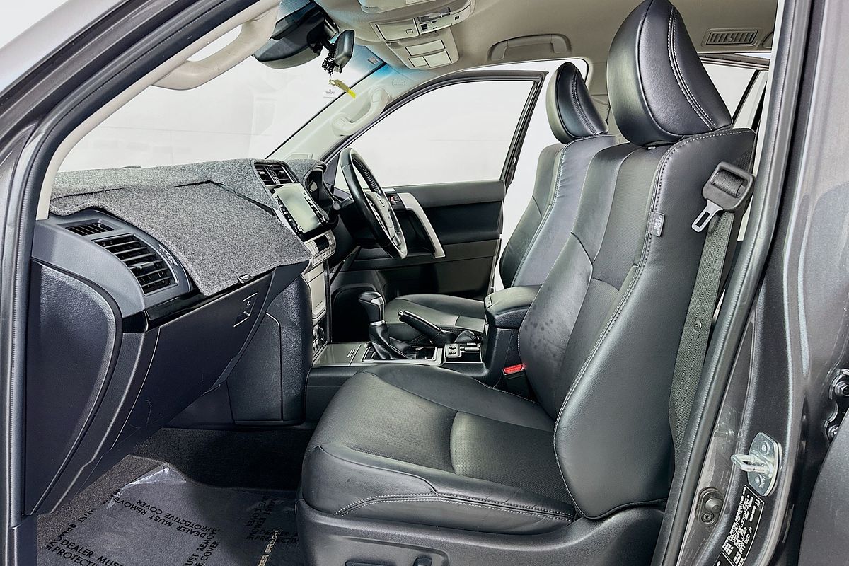 2022 Toyota LANDCRUISER PRADO GXL PREMIUM INTERIOR GDJ150R