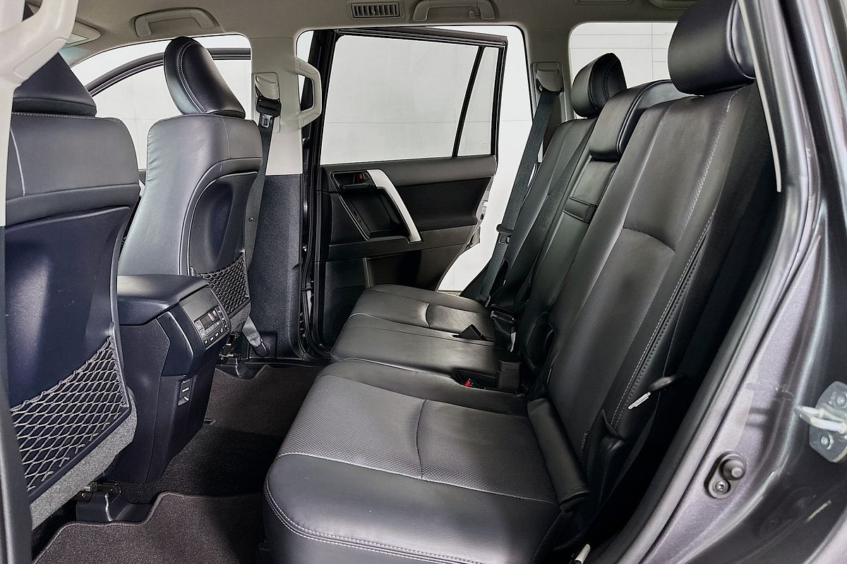 2022 Toyota LANDCRUISER PRADO GXL PREMIUM INTERIOR GDJ150R