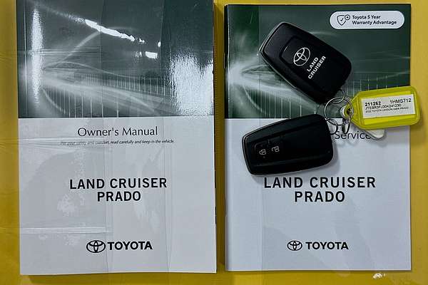 2022 Toyota LANDCRUISER PRADO GXL PREMIUM INTERIOR GDJ150R