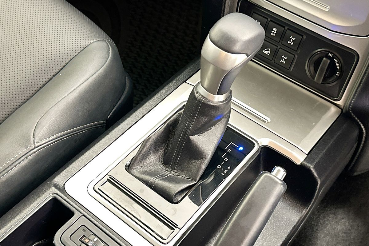 2022 Toyota LANDCRUISER PRADO GXL PREMIUM INTERIOR GDJ150R