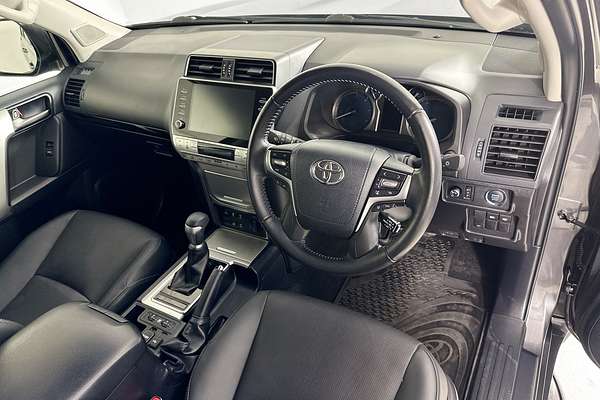 2022 Toyota LANDCRUISER PRADO GXL PREMIUM INTERIOR GDJ150R